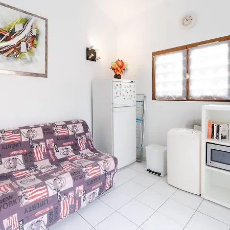 Villa Chaleureuse A - 6 Pers, Pres De La Plage, Garage, Cuisine Equipee, Confort Moderne - Fr-1-409a-17 Gruissan