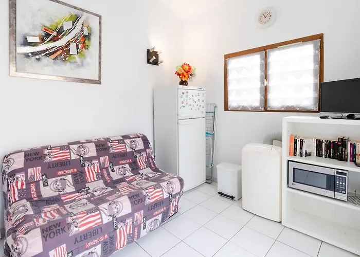 וילה Chaleureuse A - 6 Pers, Pres De La Plage, Garage, Cuisine Equipee, Confort Moderne - Fr-1-409a-17 גרואיסאן